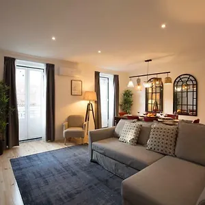 ol-lisbon-chiado-iii.hotels-lisbon-portugal.com/